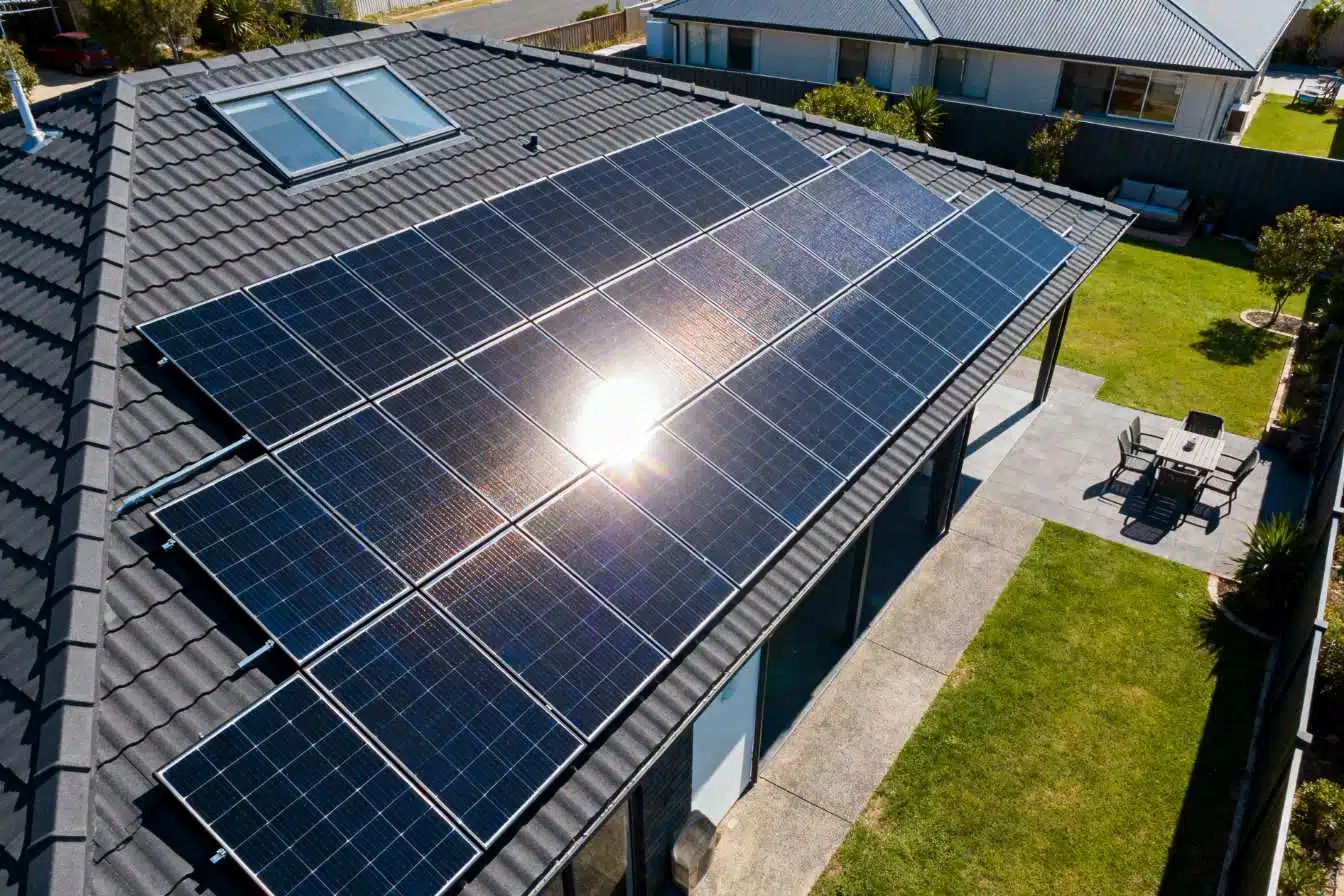 7 inconvenients des volets roulants solaires que personne ne vous dit 1